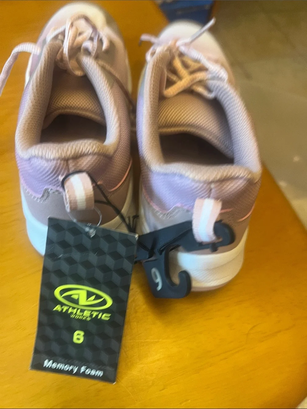 Athletic Works Kids Sneakers in Light Pink and White